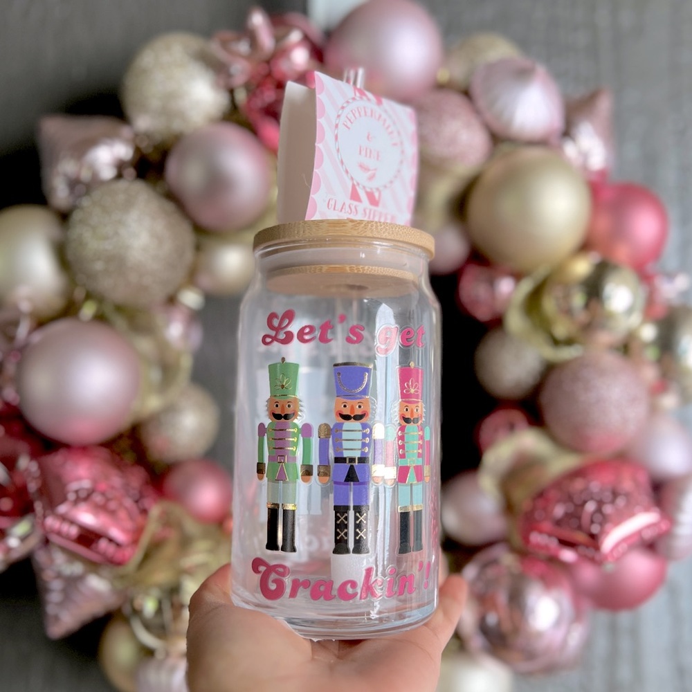 ✨NEW💖Peppermint and Pine Nutcracker Glass Tumbler🎄